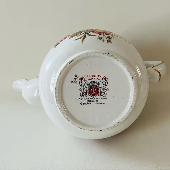 Ellgreave England Floral Bone China Teapot with Gold Trim - Picture 9 of 14